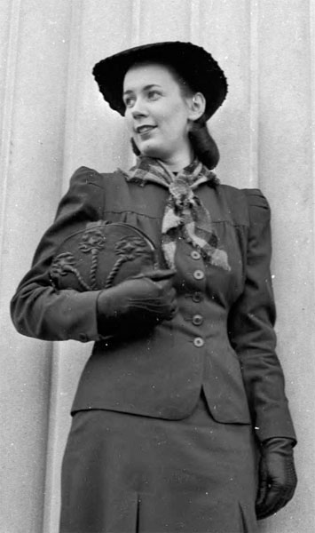 Winifred Aten, 1939