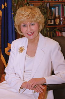 Dr. Suellen Reed