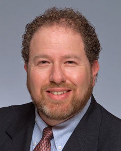 William A. Strauss CBE Senior Economist and Economic Advisor, Federal Reserve Bank of Chicago